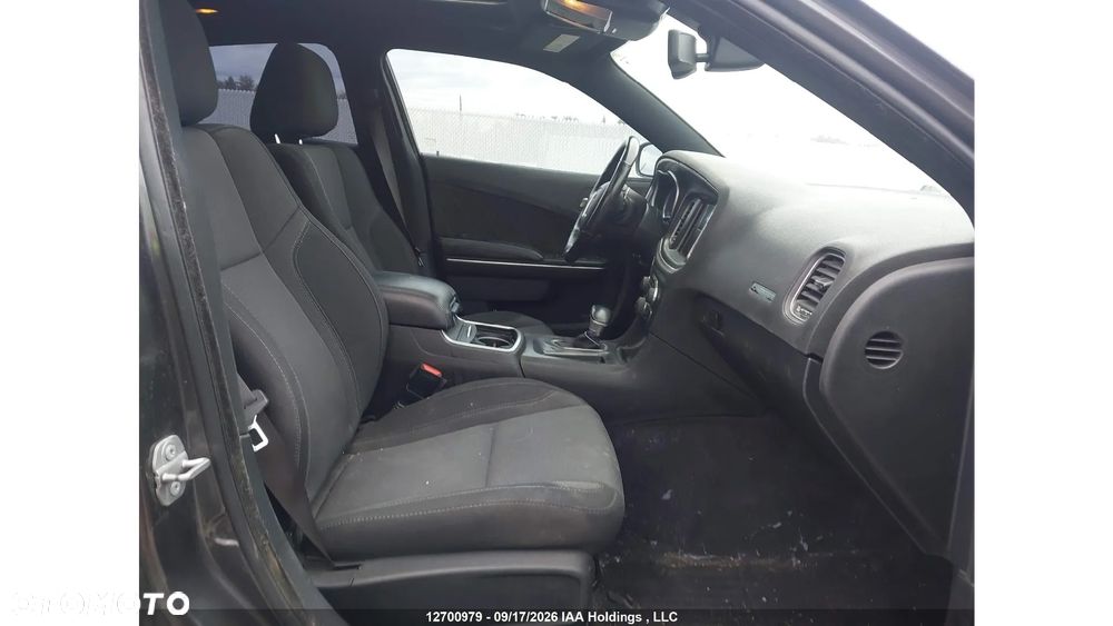 Dodge Charger 3.6 GT - 5