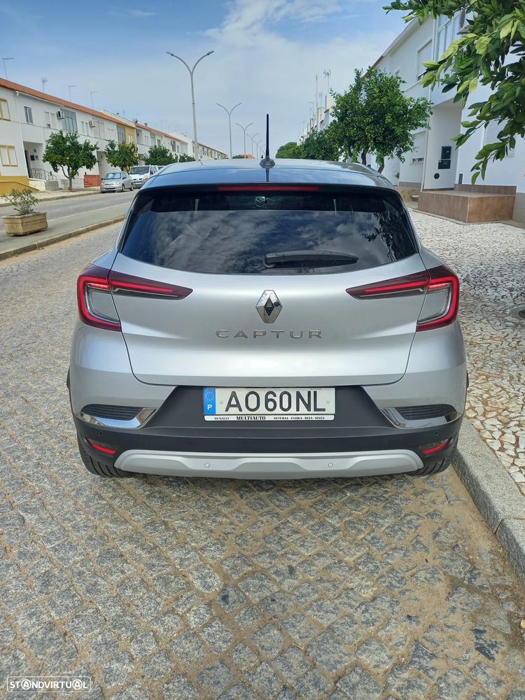 Renault Captur 2022 photo 3