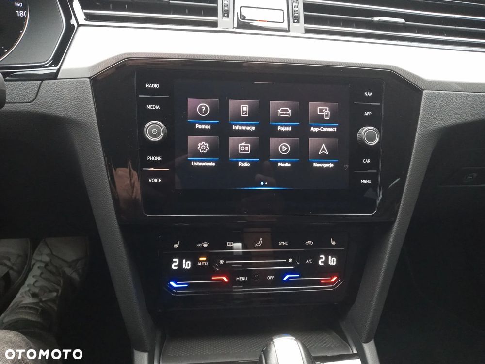 Volkswagen Passat 2.0 TSI Business DSG - 21