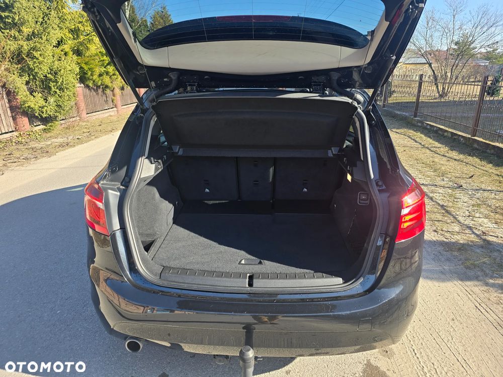 BMW Seria 2 218d Sport-Aut Advantage - 12
