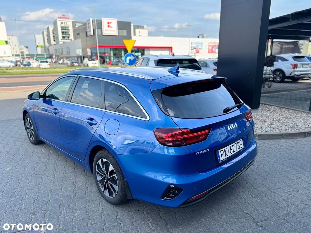 Kia Ceed 1.5 T-GDI Tribute DCT - 4