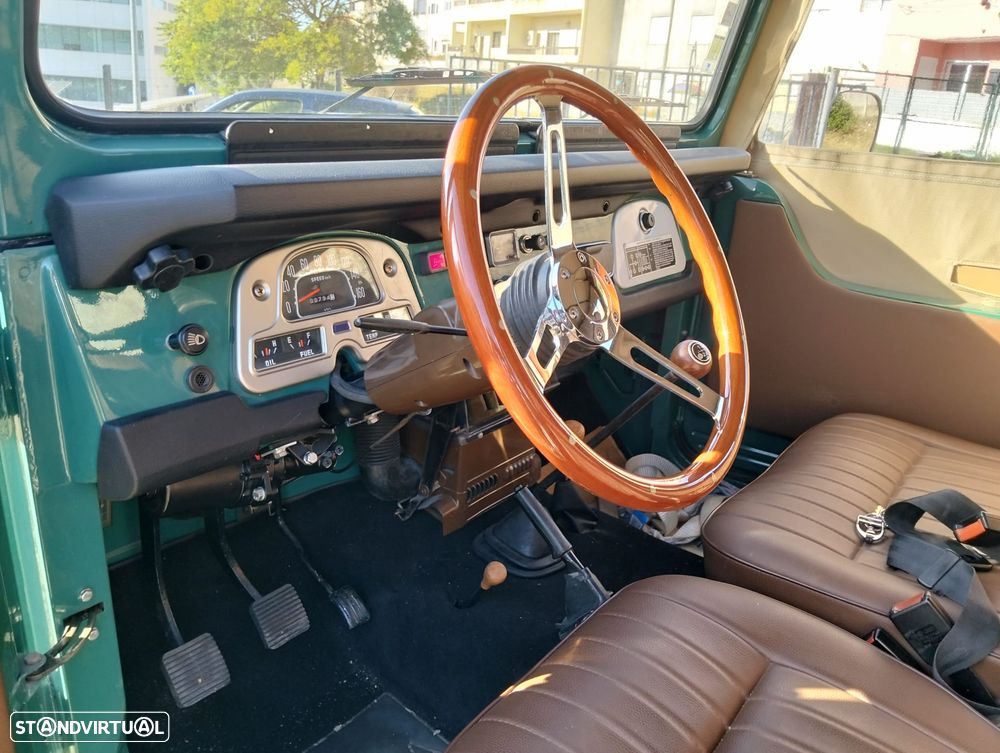 Toyota Land Cruiser - 6