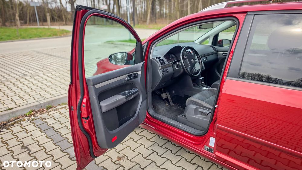 Volkswagen Touran 1.4 TSI DSG Comfortline - 7