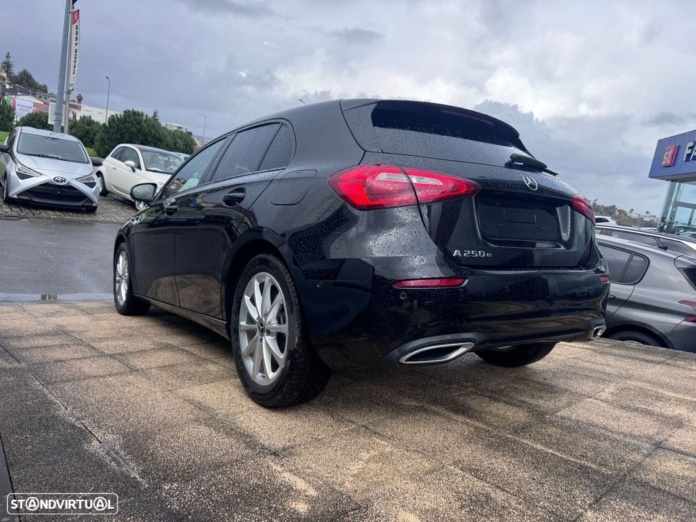 Mercedes-Benz A 250 e - 5