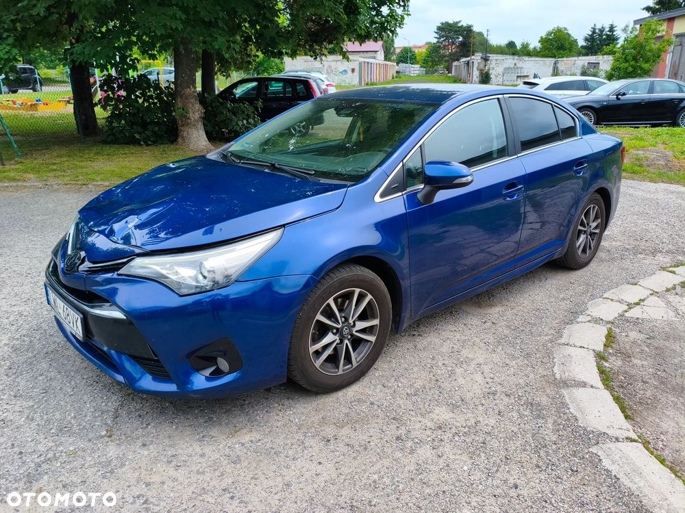 Toyota Avensis 1.6 D-4D Active - 3