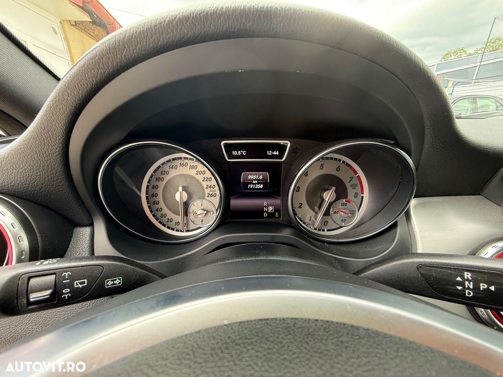 Mercedes-Benz GLA 250 4MATIC 7G-DCT Edition 1 - 9