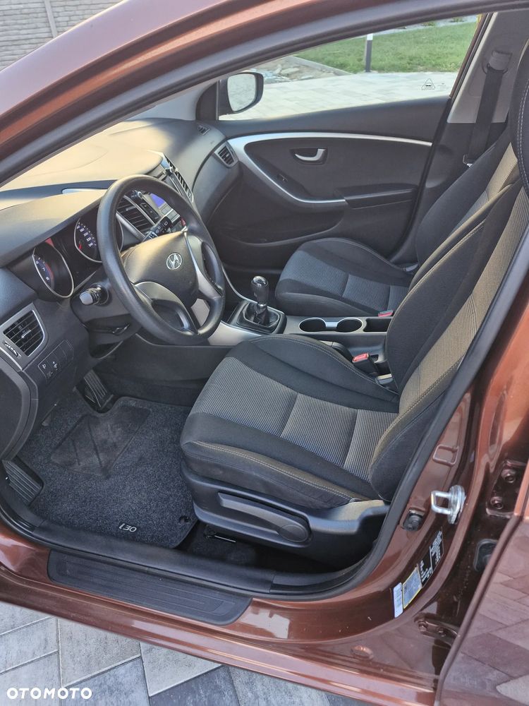 Hyundai i30 1.4 Classic - 6