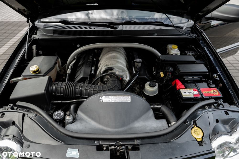 Jeep Grand Cherokee 6.1 V8 SRT8 - 34