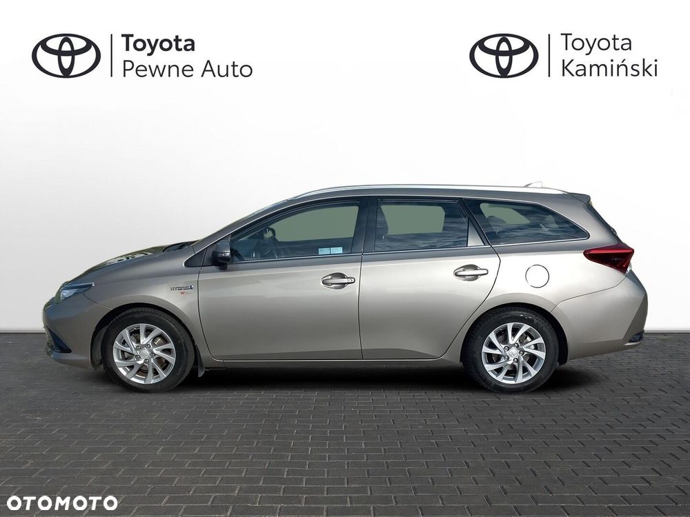 Toyota Auris - 2