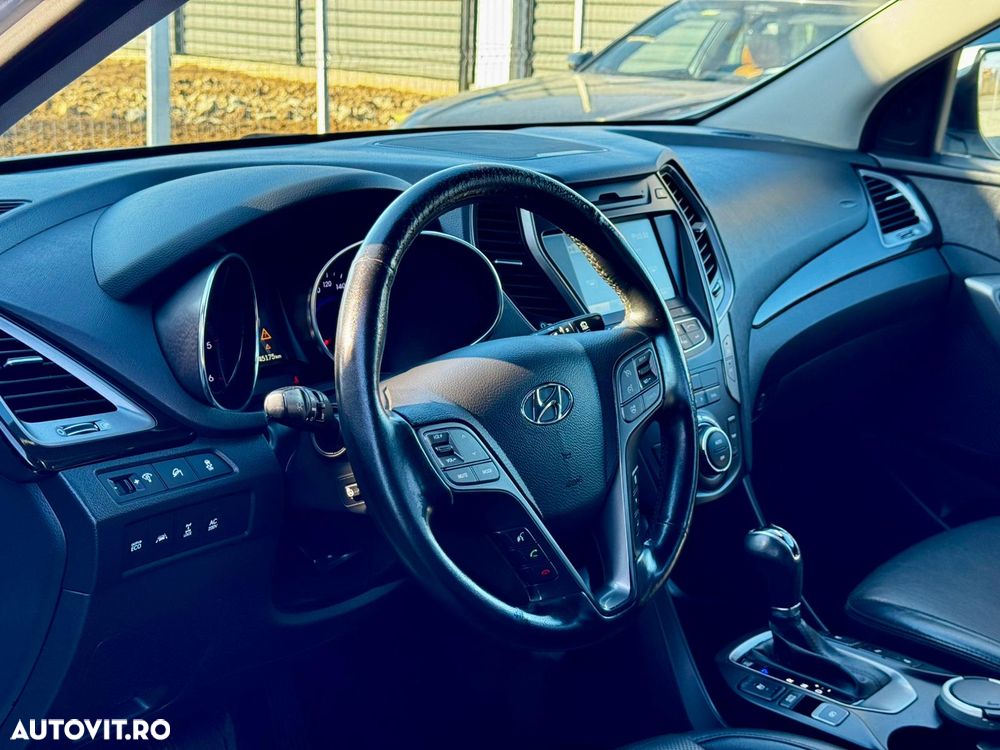 Hyundai Santa Fe 2.2 CRDi 4WD Automatik Premium - 6