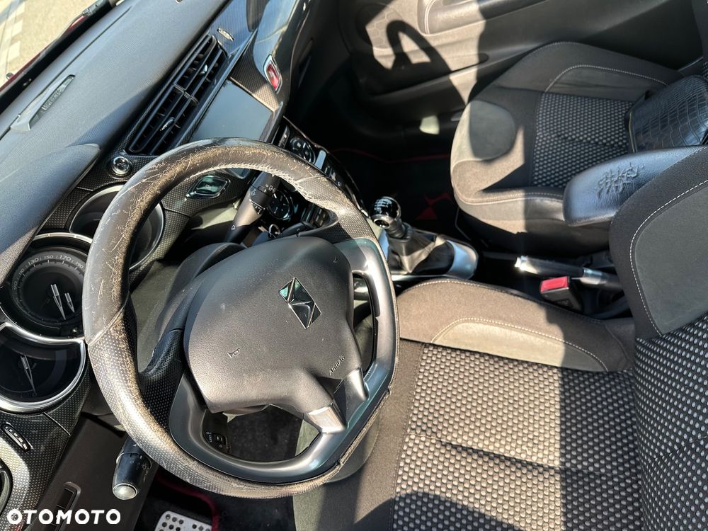 Citroën DS3 1.6 THP SportChic - 9