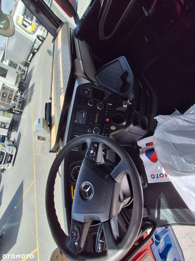 Mercedes-Benz Actros 1842 serwisowany ASO, winda - 16