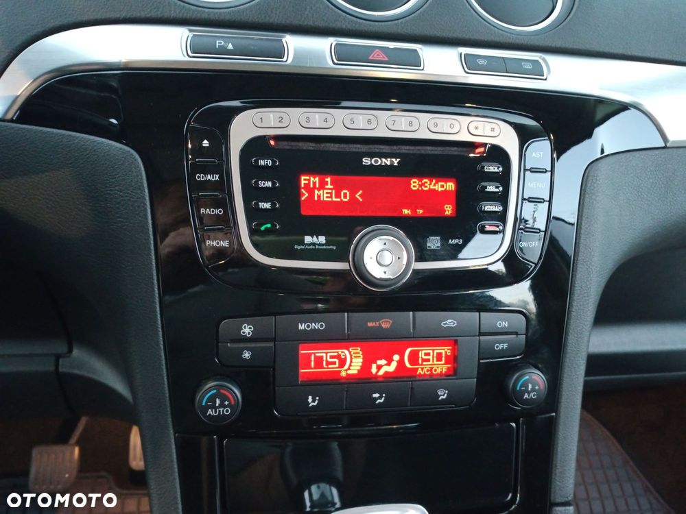 Ford S-Max 2.0 TDCi Titanium - 23