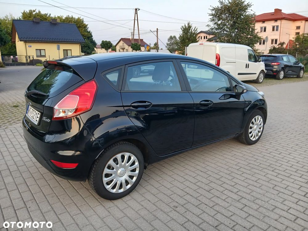 Ford Fiesta - 7