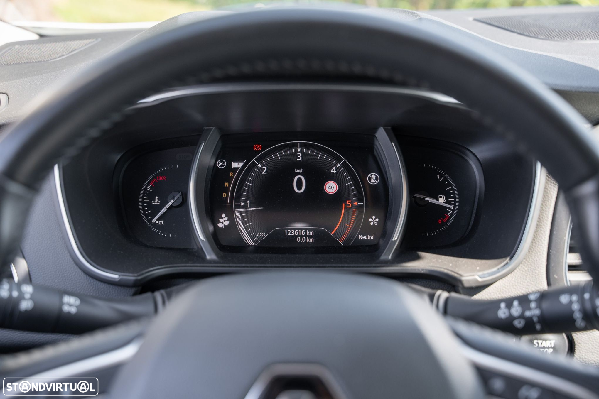 Renault Mégane Sport Tourer 1.5 Blue dCi Bose Edition EDC - 7