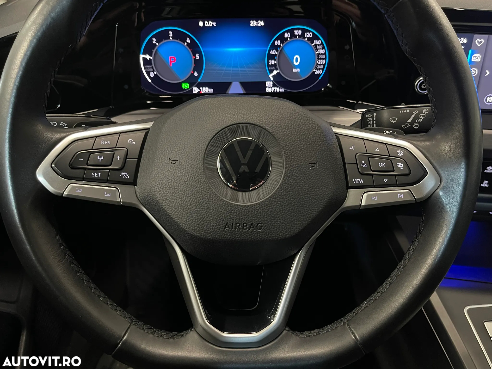Volkswagen Golf 2.0 TDI DSG Style - 24