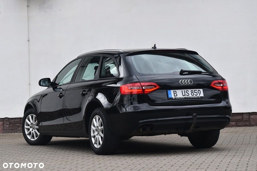 Audi A4 Avant 2.0 TDI DPF Attraction - 12