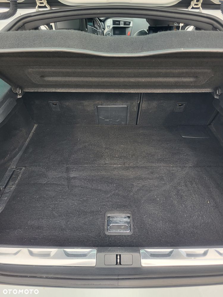 Citroën DS5 2.0 HDi Hybrid4 SoChic MCP - 21