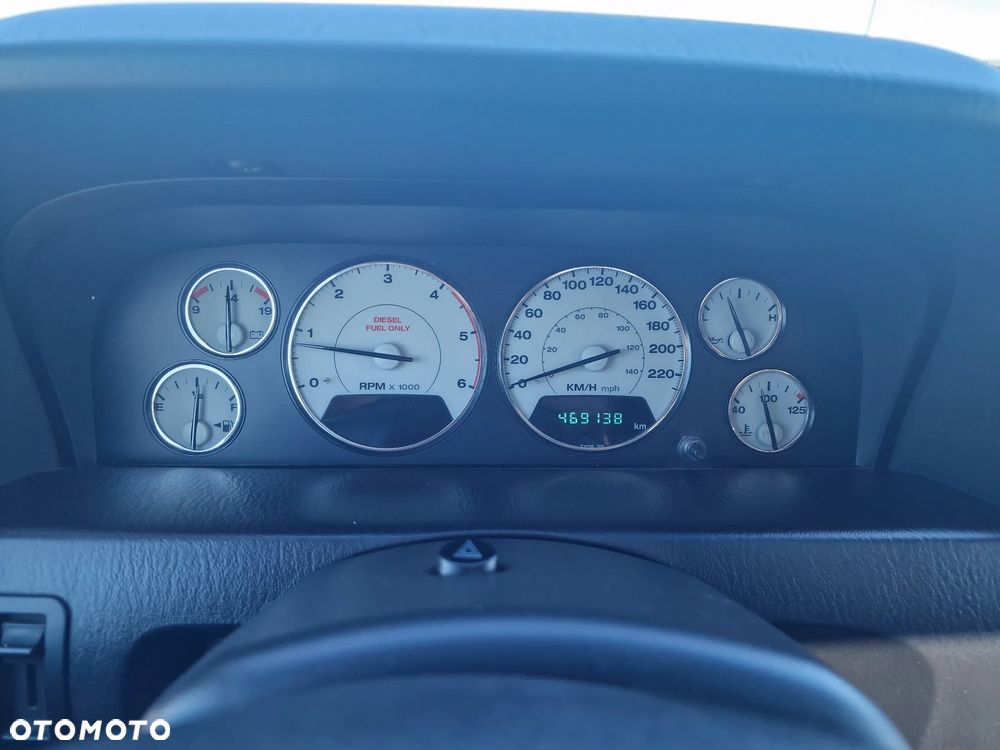 Jeep Grand Cherokee 2.7 CRD Overland - 12