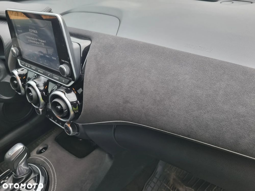 Nissan Juke 1.6 Hybrid 4AMT N-Connecta - 14