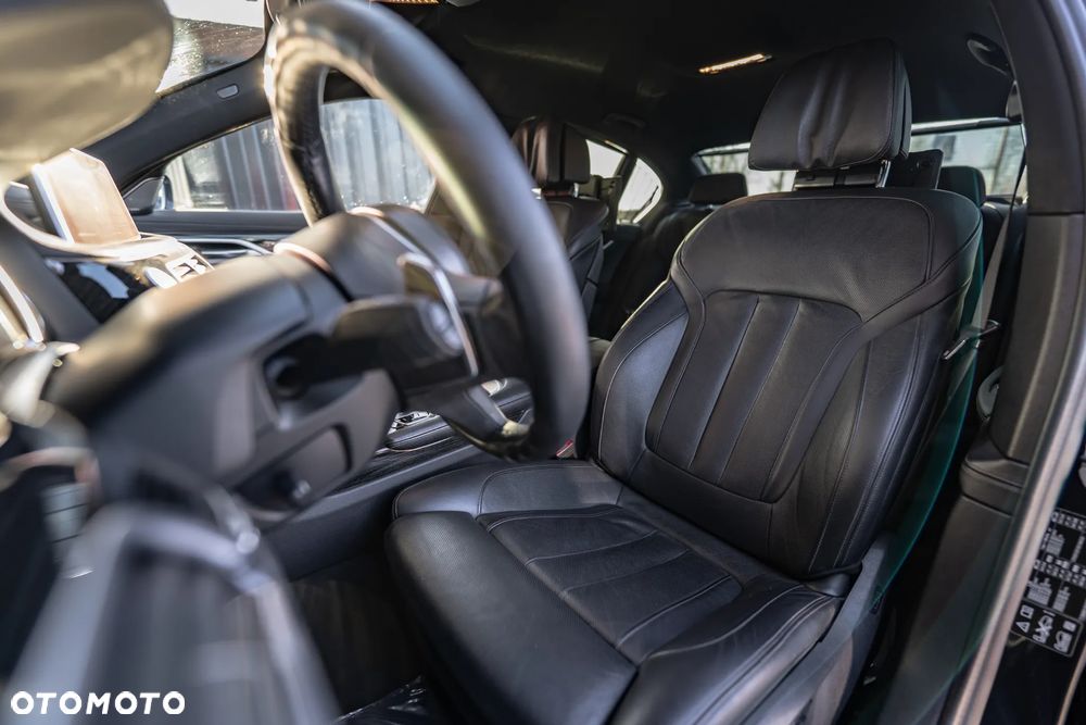 BMW Seria 7 740d xDrive sport - 22