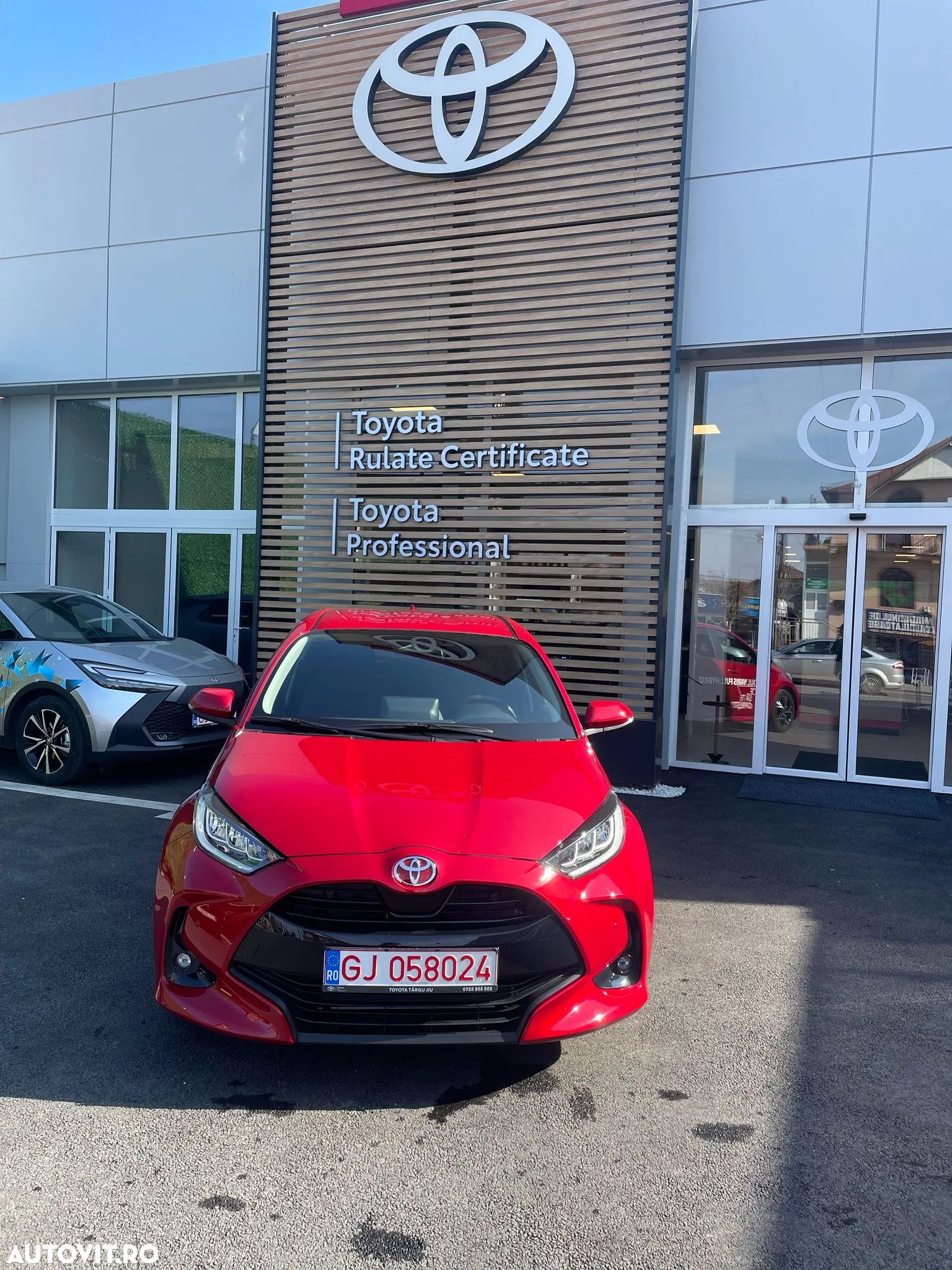 Toyota Yaris - 1