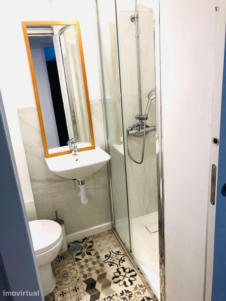 Quarto - localizado em Alvalade Lisbon - Grande imagem: 2/35
