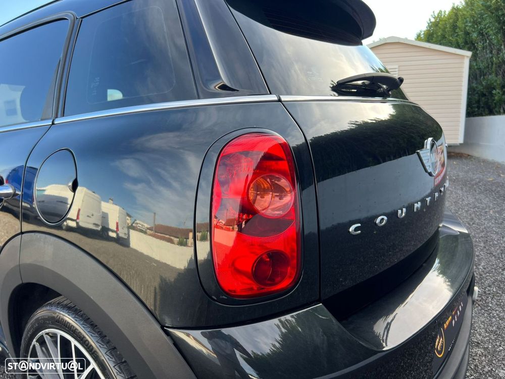 MINI Countryman John Cooper Works ALL4 Auto - 24