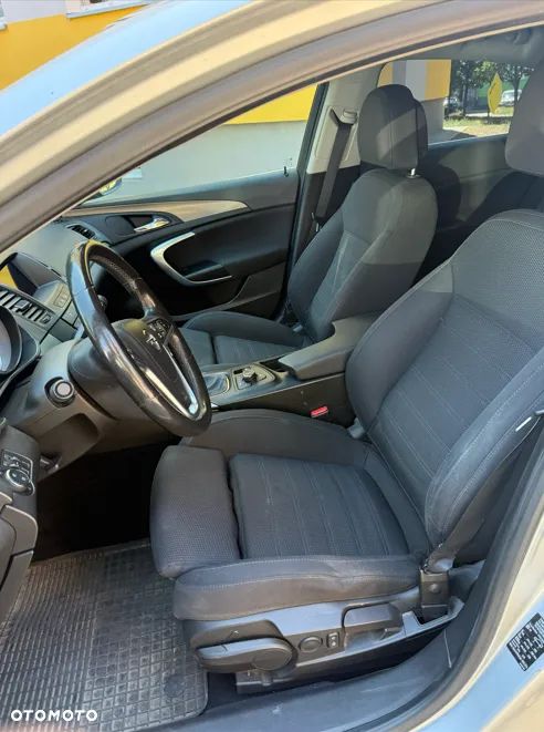 Opel Insignia 1.8 - 8