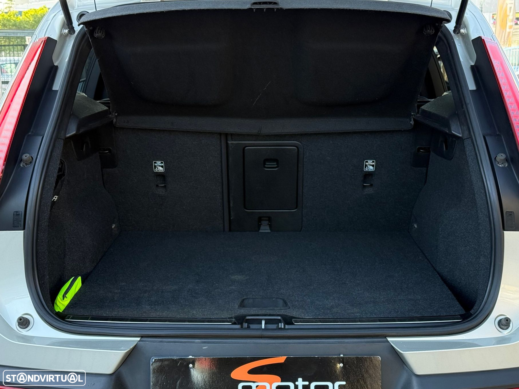 Volvo XC 40 1.5 T3 Inscription Tech Edition - 19