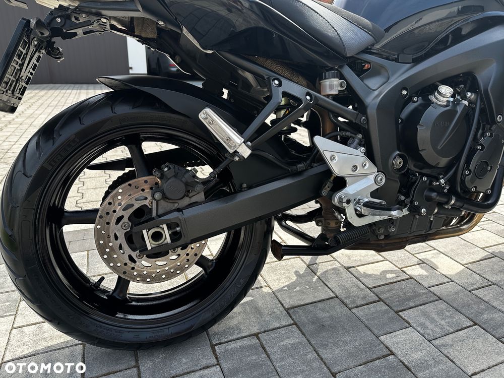 Yamaha FZ6 - 3
