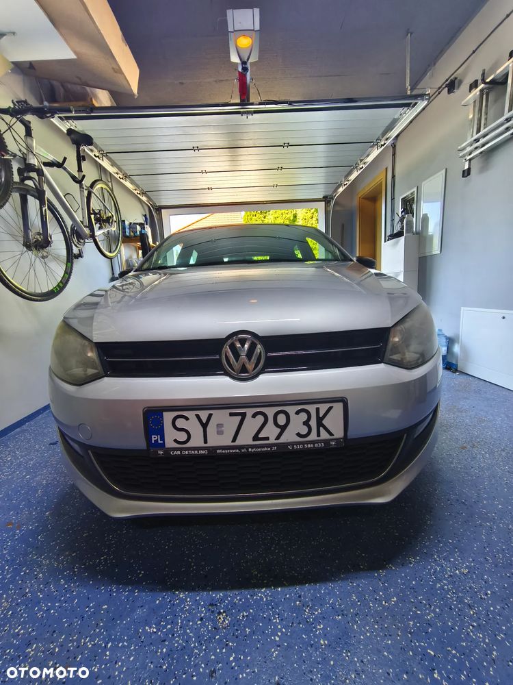 Volkswagen Polo 1.2 TSI MATCH - 1