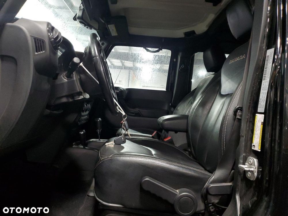 Jeep Wrangler 3.6 Unlim Black Edition II - 7