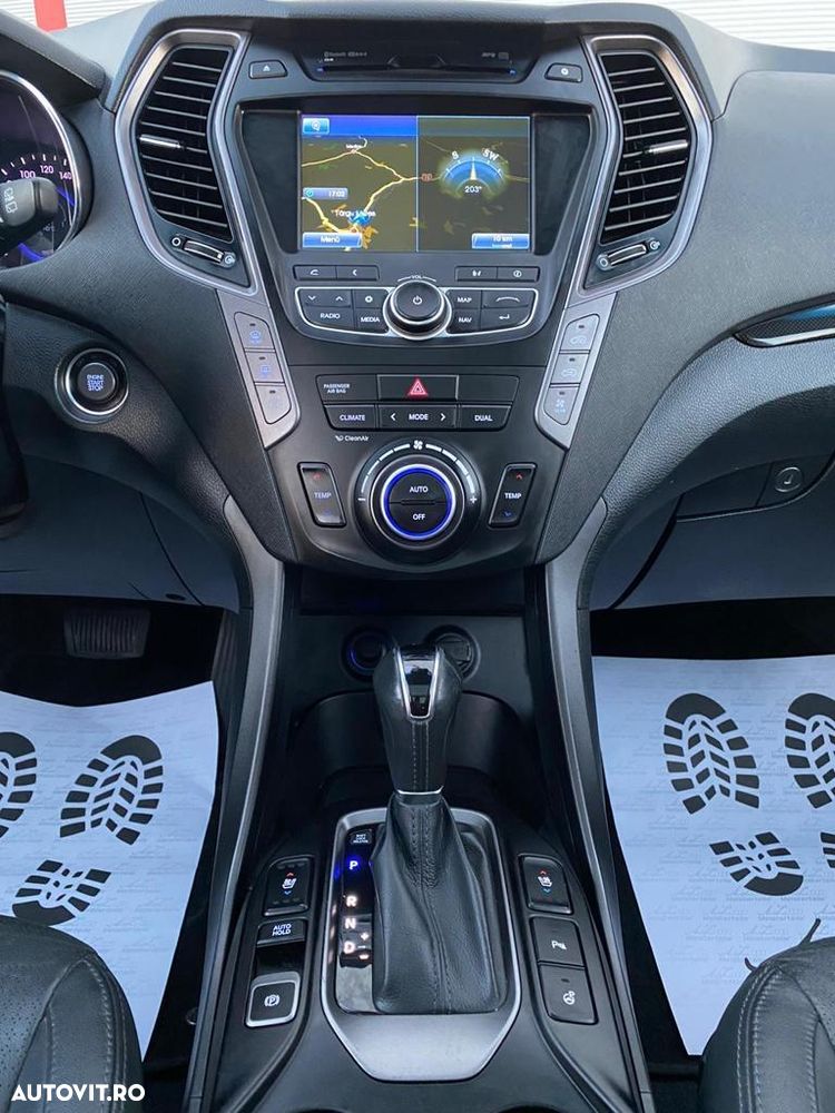 Hyundai Grand Santa Fe 2.2 CRDi 4WD Automatik Luxury - 23