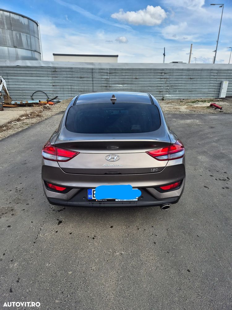 Hyundai i30 1.5 T-GDI MHEV 160CP Highway - 2