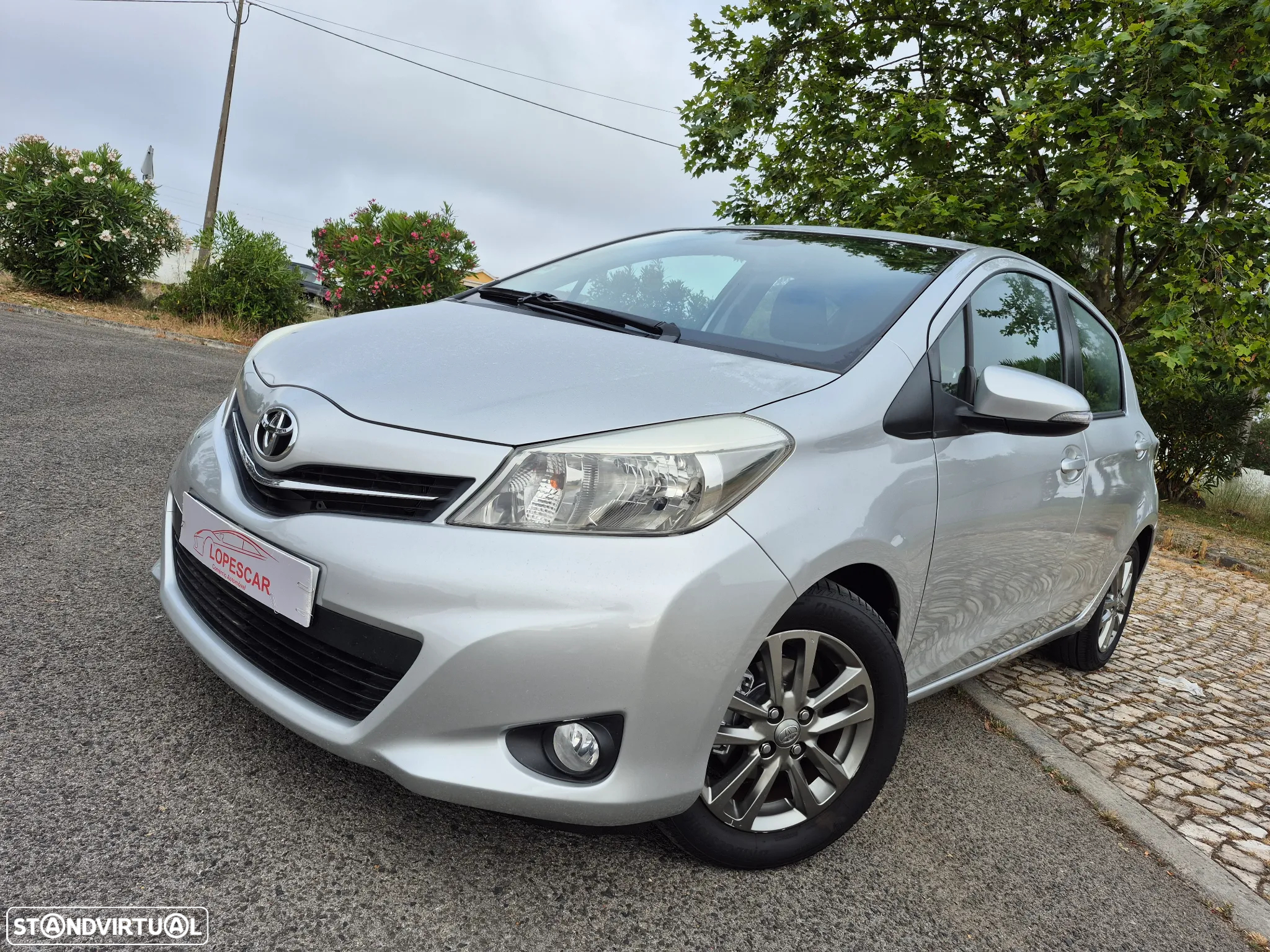 Toyota Yaris 1.33 VVT-i Comfort CVT+P.Style - 2