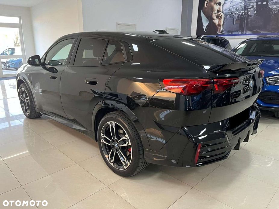 BMW X2 sDrive20d mHEV M Sport - 2