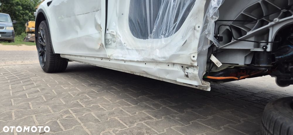 Tesla Model Y 62.5 Standard RWD - 14