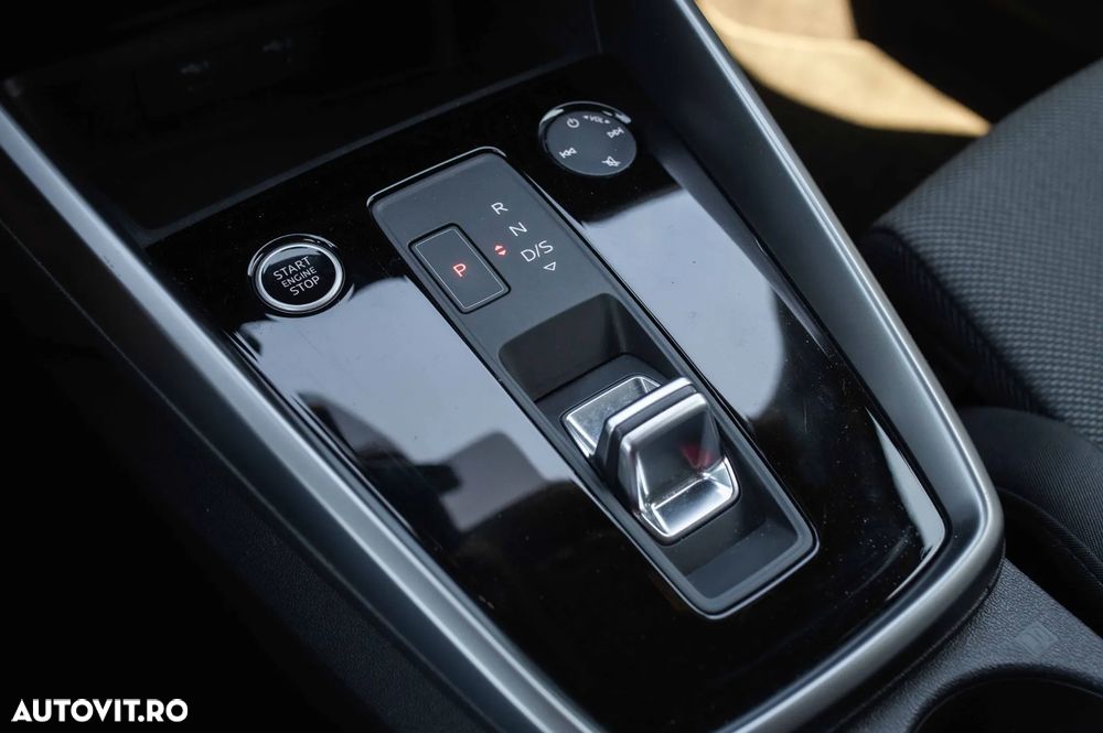 Audi A3 TFSI 110 kW S tronic S line - 27