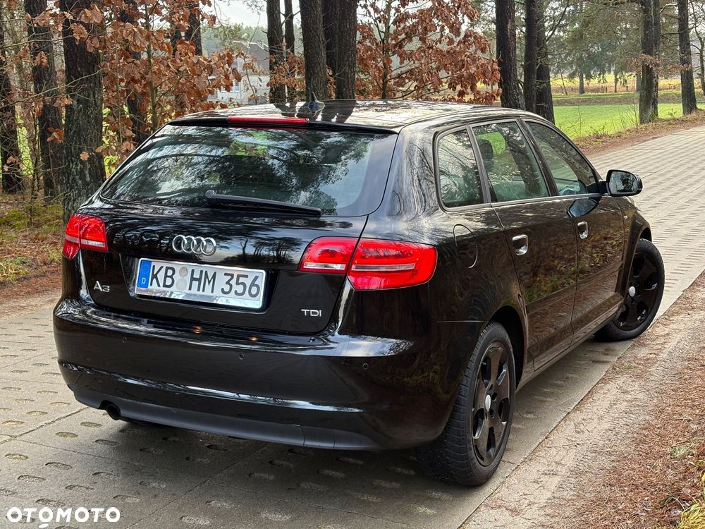 Audi A3 Sportback 2.0 TDI DPF S line Sportpaket - 7