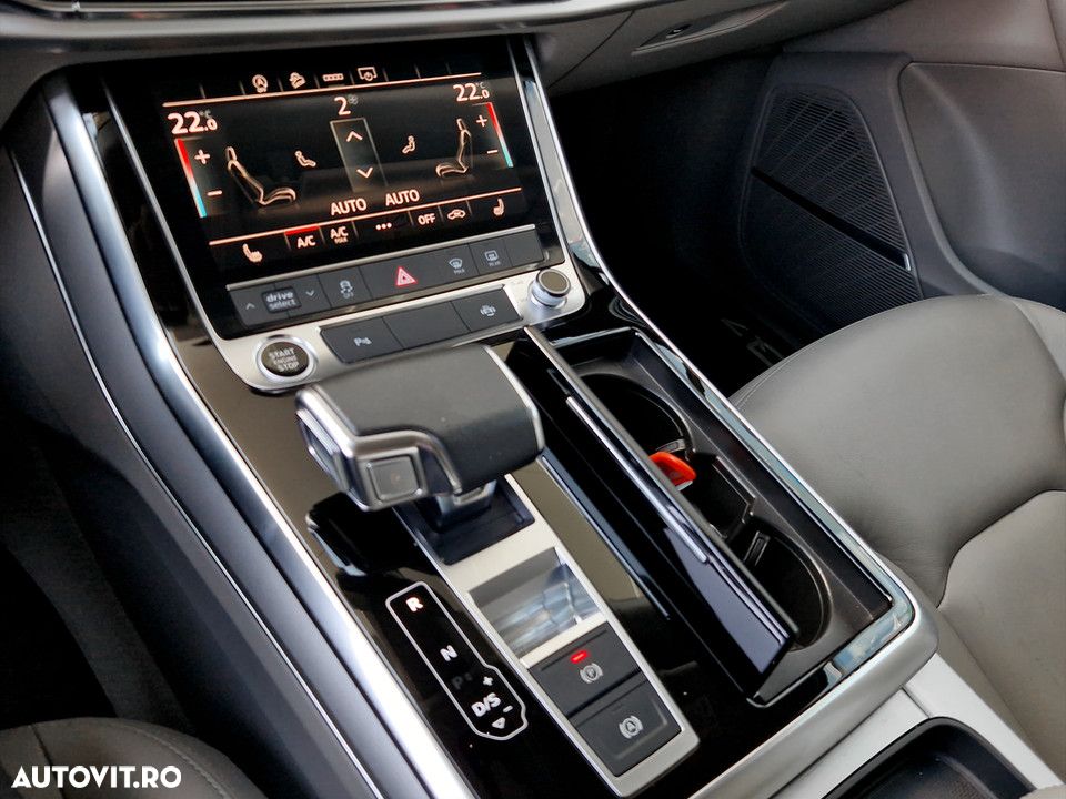 Audi Q7 50 TDI quattro Tiptronic - 16