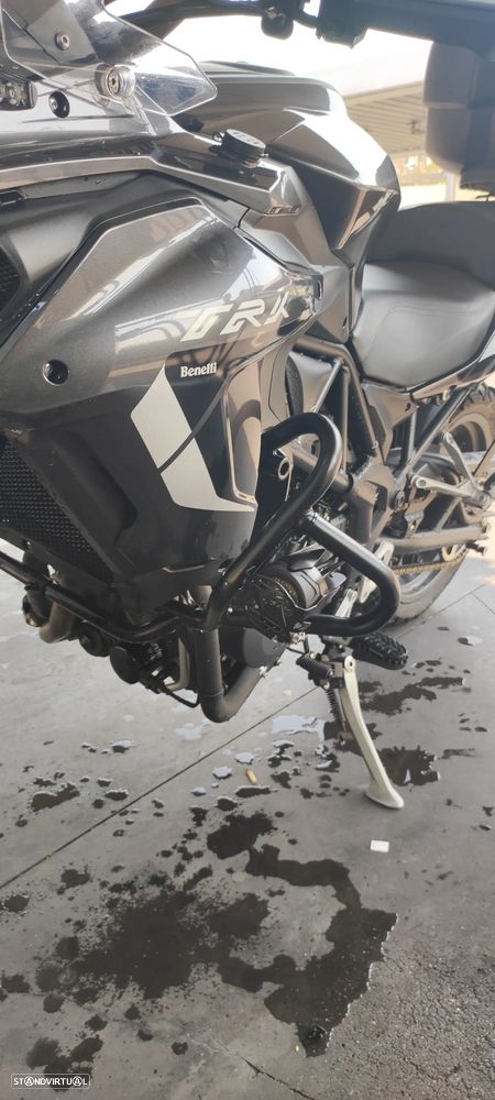 Benelli TRK 502 - 8