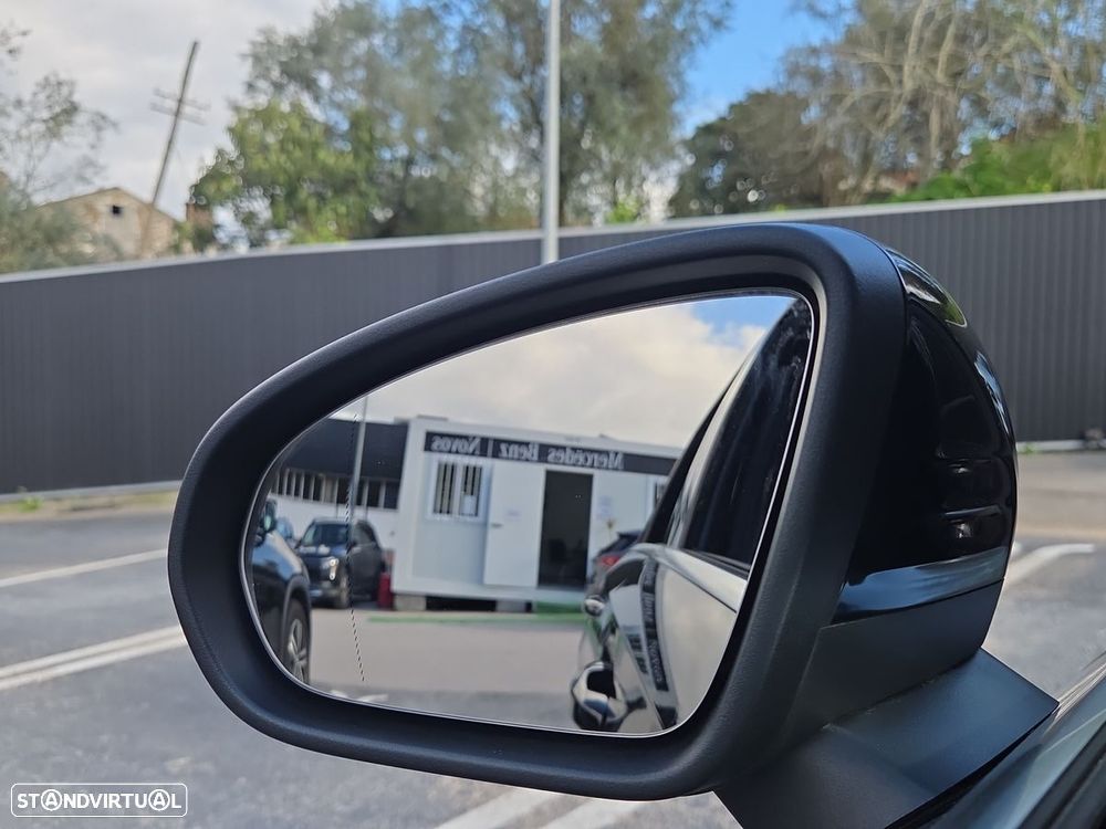 Mercedes-Benz A 200 Standard - 10