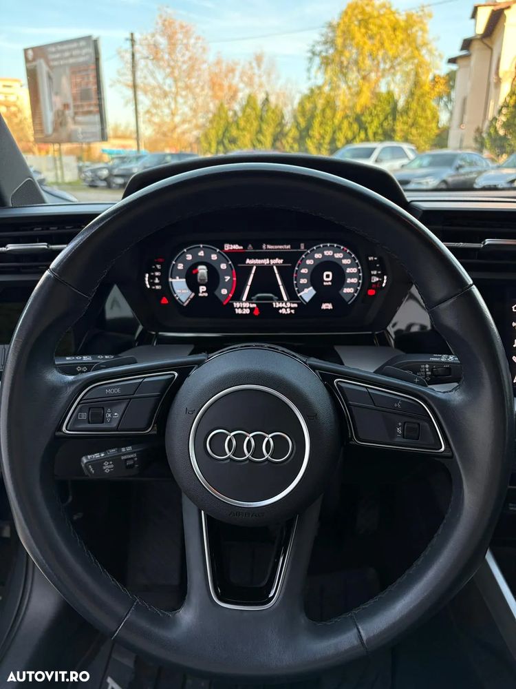 Audi A3 Sportback 1.0 30 TFSI MHEV S tronic Advanced - 4