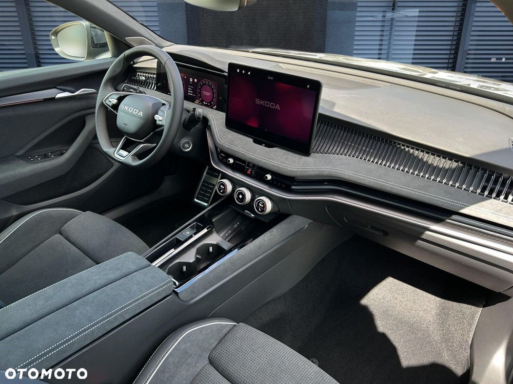 Skoda Superb 2.0 TSI Sportline DSG - 14