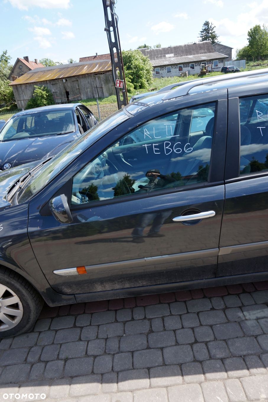 DRZWI PRZEDNIE LEWE LAGUNA II PH1 KOMBI TEB66  SZARY RENAULT 2001-2005 - 1
