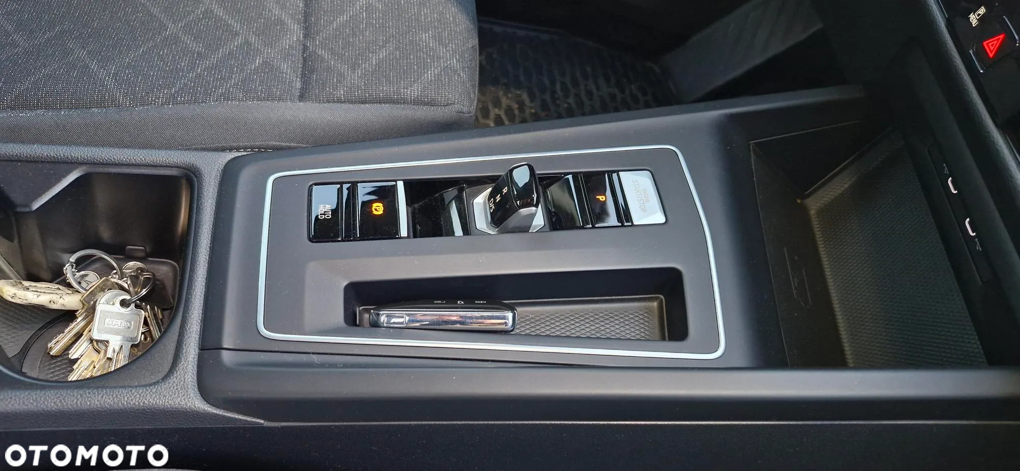 Volkswagen Golf - 11