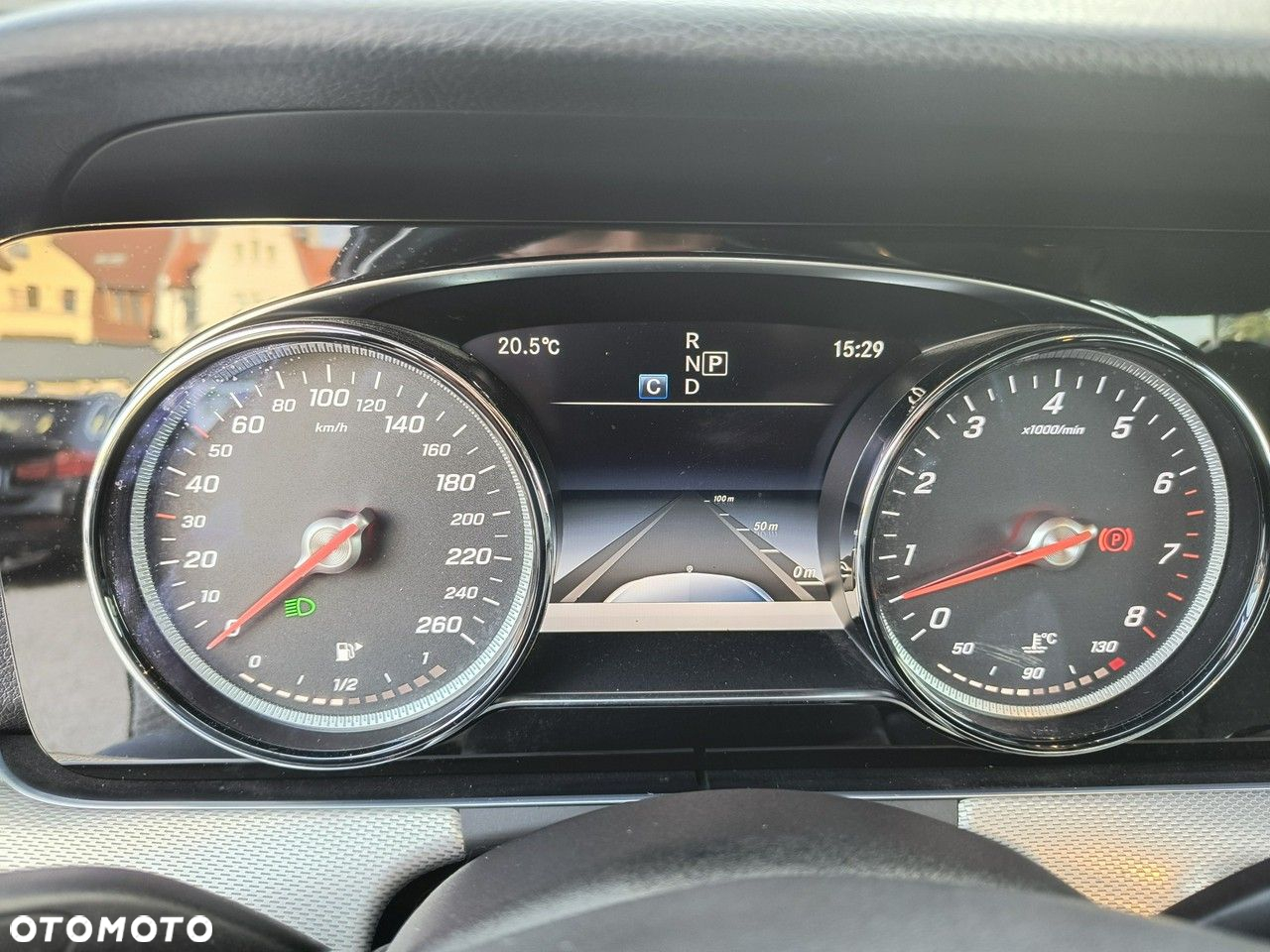 Mercedes-Benz Klasa E 400 4-Matic 9G-TRONIC - 29