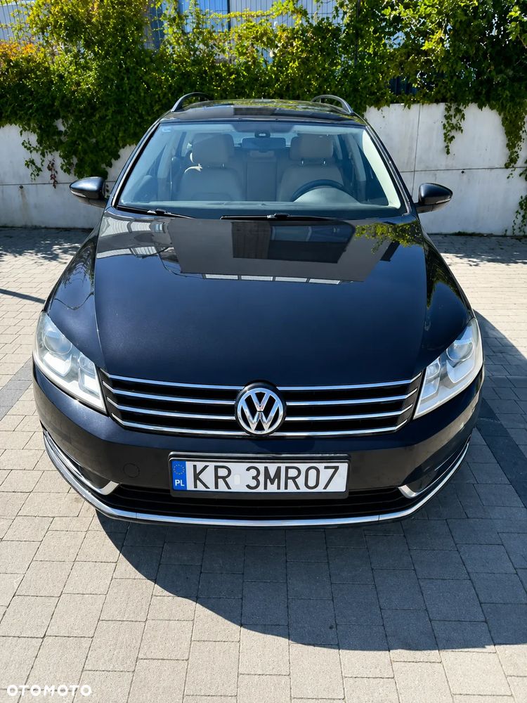 Volkswagen Passat 2.0 TDI Comfortline DSG - 2