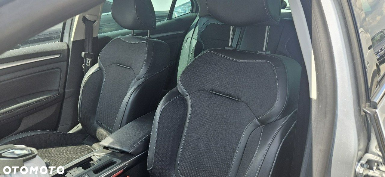 Renault Megane - 11